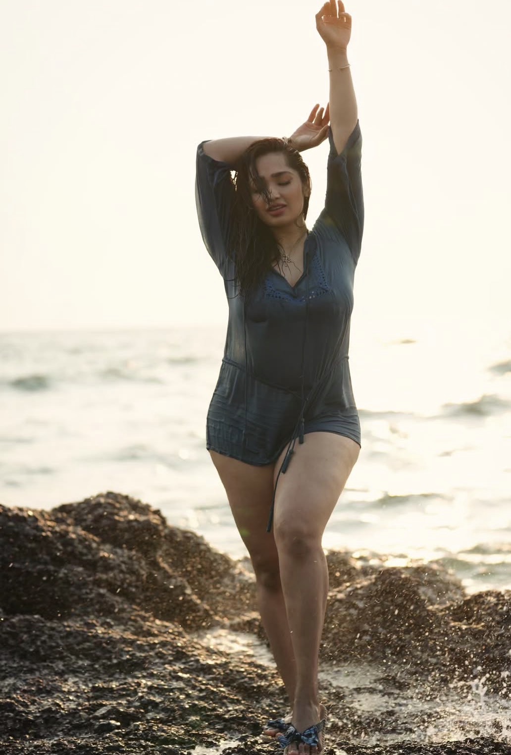 Kriti R escort girl